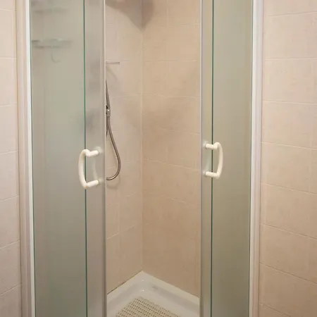 公寓 Casa Linda 韦尔巴尼亚